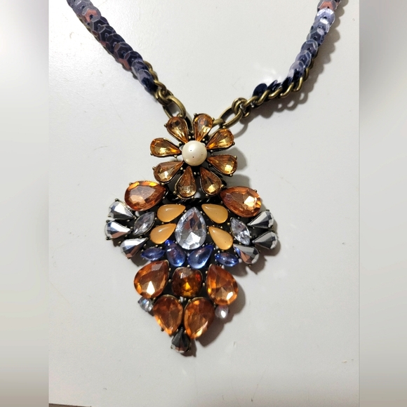 Anthropologie Holiday New Glinted Petal Tasso Necklace Sequins Brown Blue - Picture 2 of 6